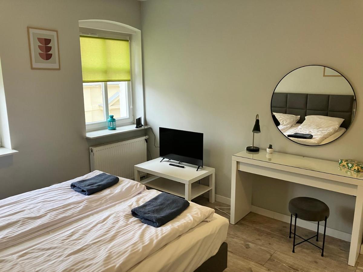 Apartamenty Na Waskiej Vratislav Exteriér fotografie